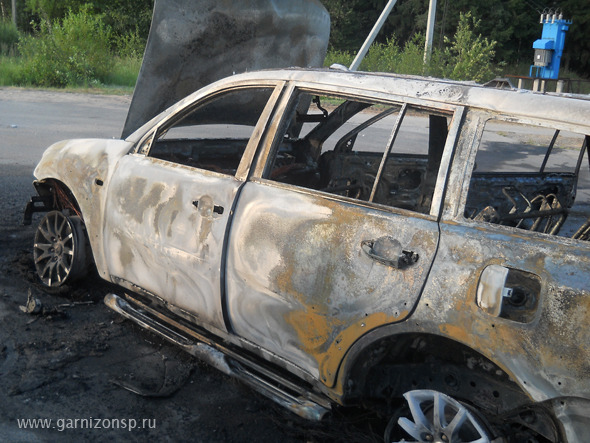       В Мостовике сгорел автомобиль          