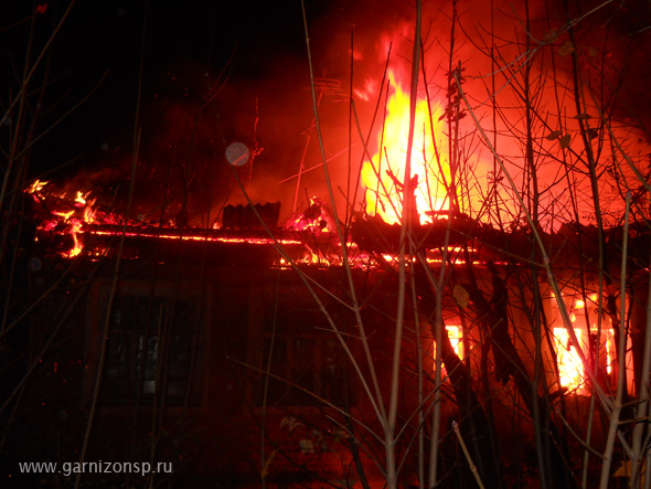       Пожар на улице Серова          