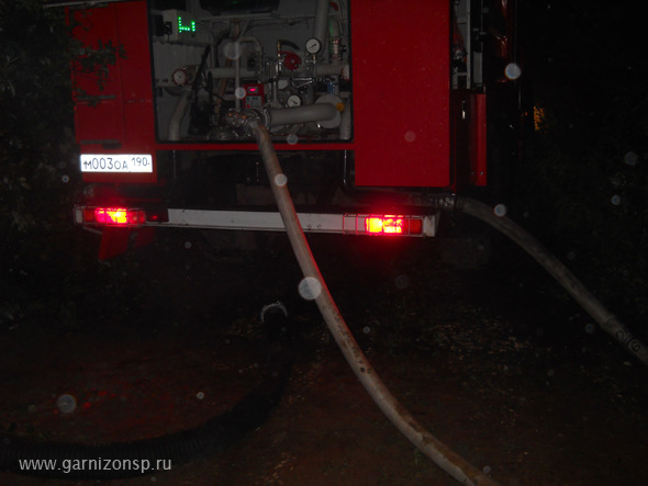       Дом и хозблок сгорели в деревне Власово          