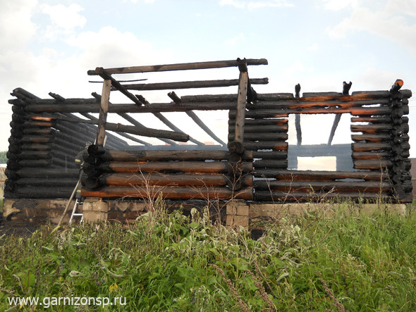       Частный дом сгорел в селе Васильевское          